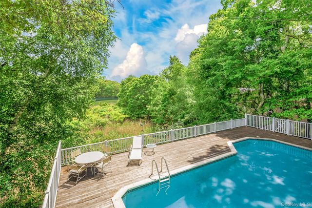 4 Irene Lane, Shelter Island, NY 11964