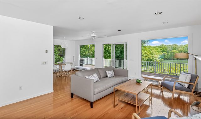 4 Irene Lane, Shelter Island, NY 11964