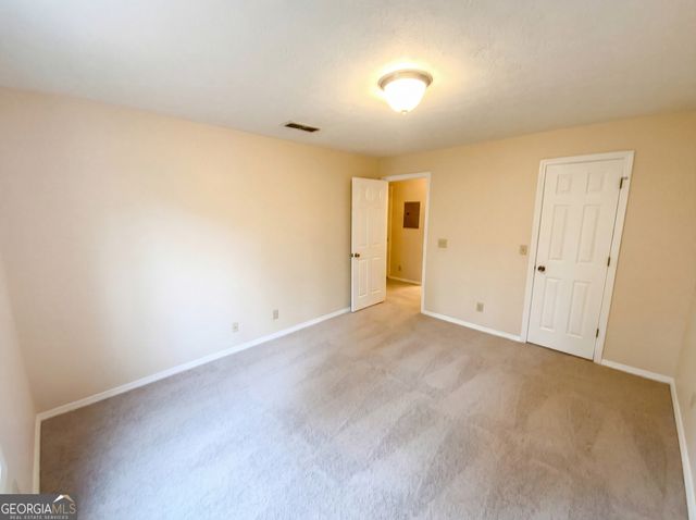 107 Gettysburg Place, Sandy Springs, GA 30350