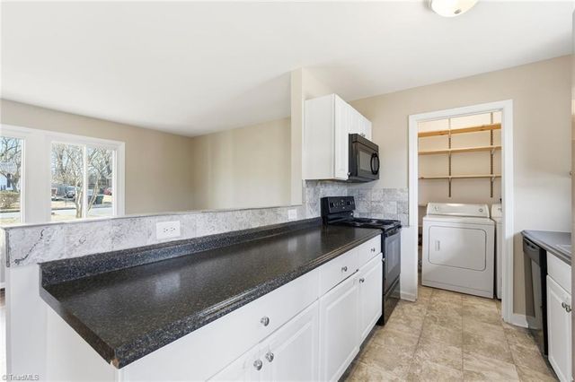 3202 Shallowford Drive, Greensboro, NC 27406