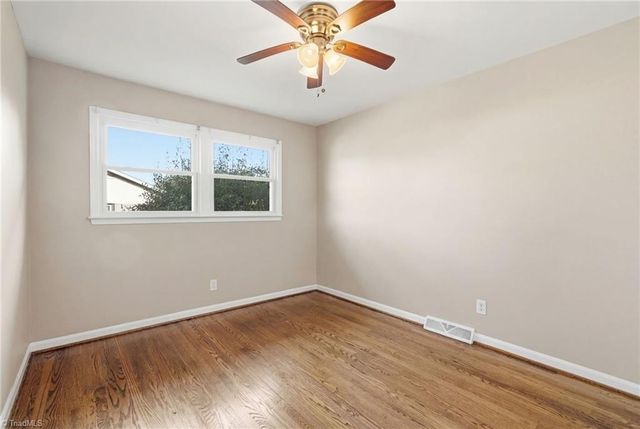 3202 Shallowford Drive, Greensboro, NC 27406