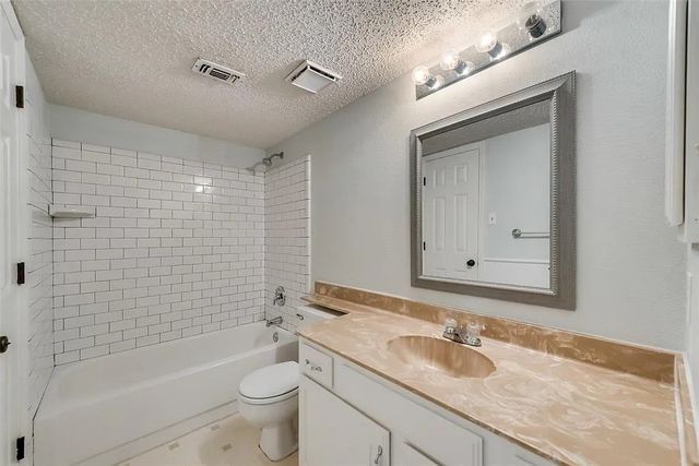 1516 Golden Grove Drive, Mesquite, TX 75149