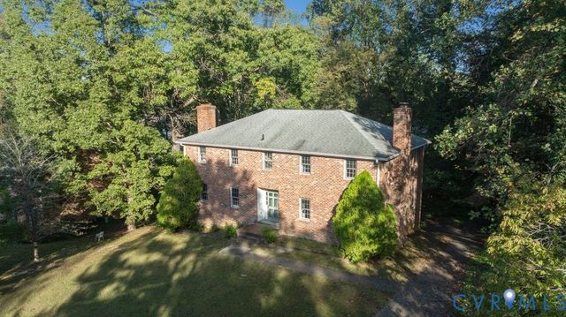 12805 Gloria Ct, Chester, VA 23831