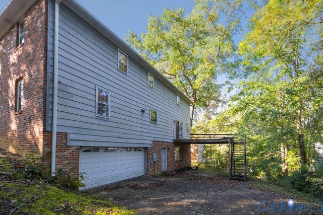 12805 Gloria Ct, Chester, VA 23831