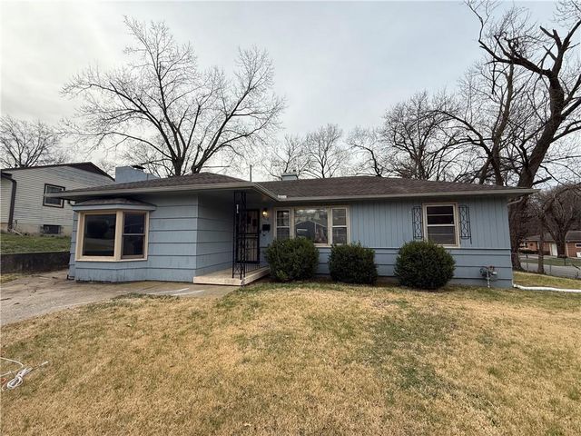 6155 NOGARD Avenue, Kansas City, KS 66104