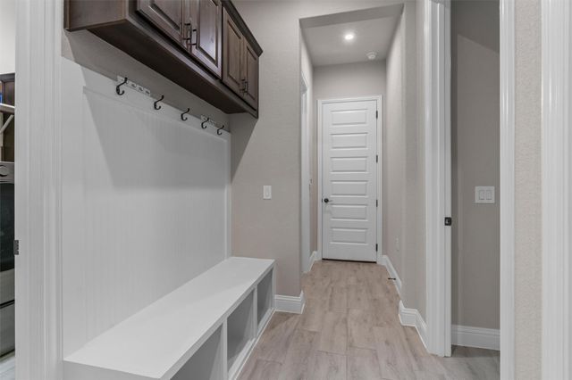 305 Arrowhead Mound RD, Georgetown, TX 78628