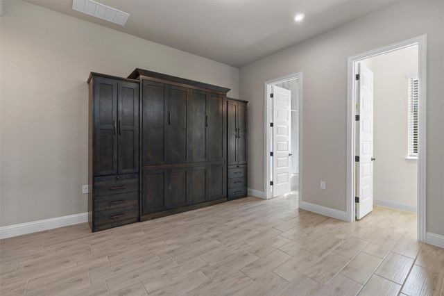 305 Arrowhead Mound RD, Georgetown, TX 78628