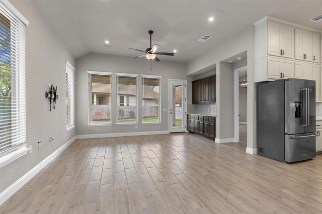 305 Arrowhead Mound RD, Georgetown, TX 78628