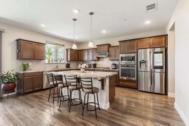 8065 Fort Collins Way, Roseville, CA 95747