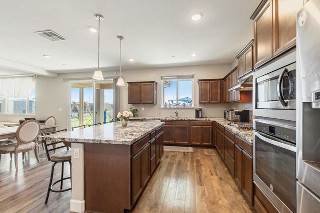 8065 Fort Collins Way, Roseville, CA 95747