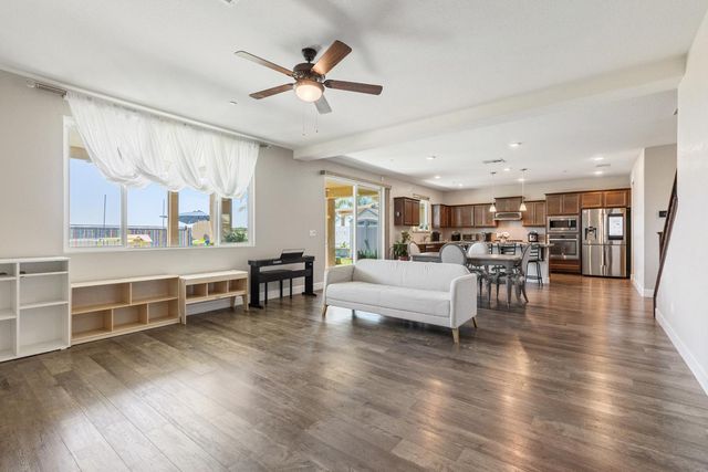 8065 Fort Collins Way, Roseville, CA 95747