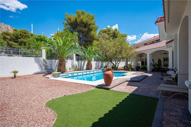 815 Morning Sun Court, Las Vegas, NV 89110
