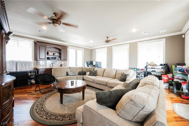 815 Morning Sun Court, Las Vegas, NV 89110