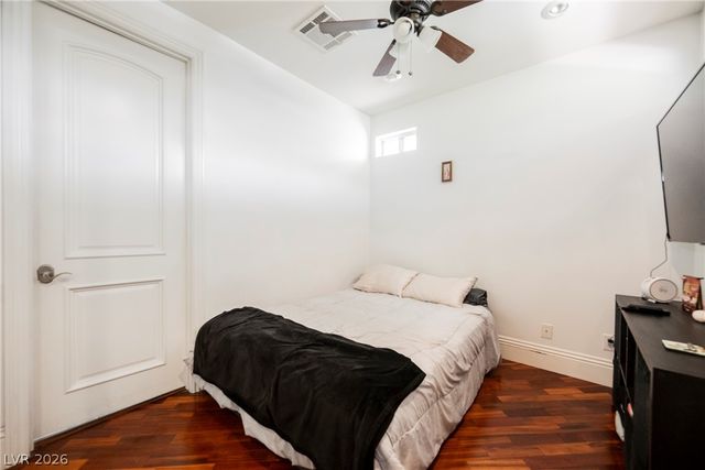 815 Morning Sun Court, Las Vegas, NV 89110