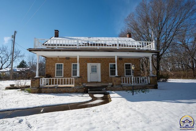 2939 SE Tecumseh RD, Tecumseh, KS 66542