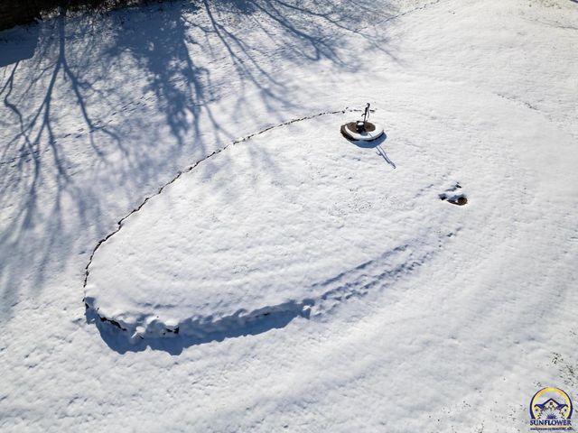 2939 SE Tecumseh RD, Tecumseh, KS 66542