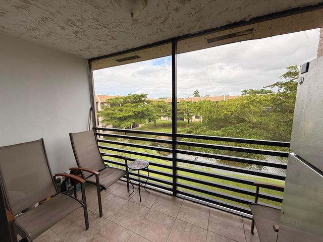 2786 NW 104th Avenue 304, Sunrise, FL 33322