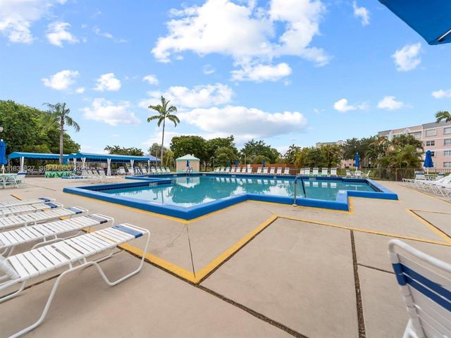 2786 NW 104th Avenue 304, Sunrise, FL 33322