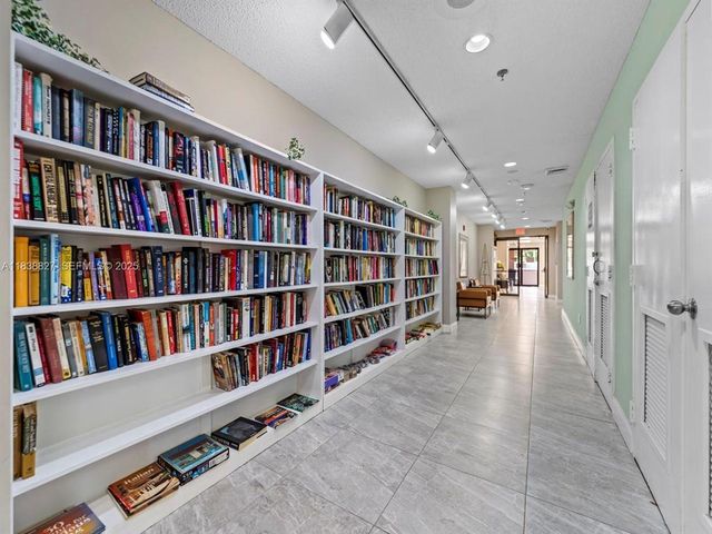 2786 NW 104th Avenue 304, Sunrise, FL 33322