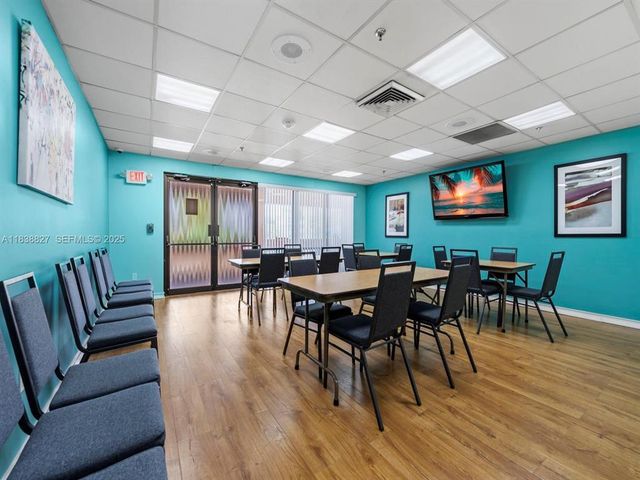 2786 NW 104th Avenue 304, Sunrise, FL 33322