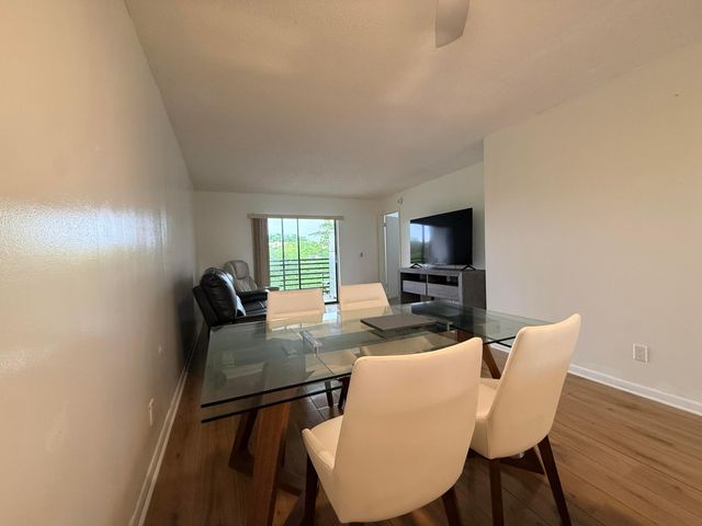2786 NW 104th Avenue 304, Sunrise, FL 33322