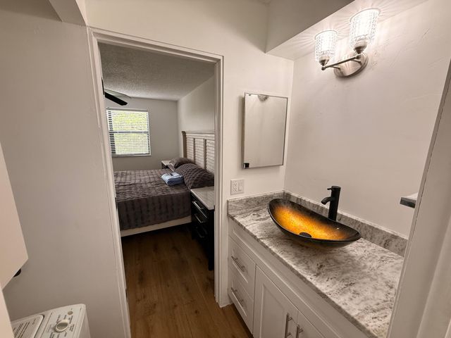 2786 NW 104th Avenue 304, Sunrise, FL 33322