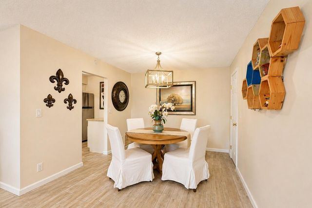 9960 Pineapple Tree Drive 109, Boynton Beach, FL 33436
