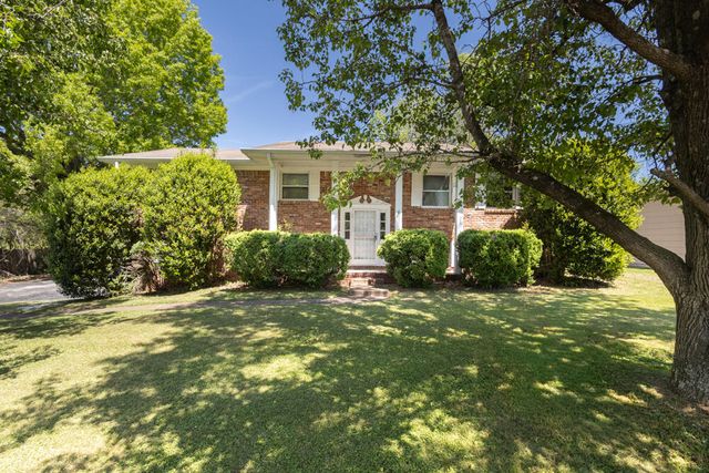 609 Spring Valley Lane, Chattanooga, TN 37415