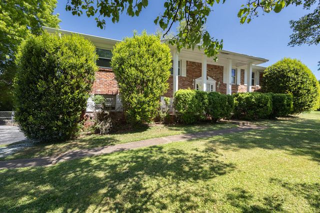609 Spring Valley Lane, Chattanooga, TN 37415