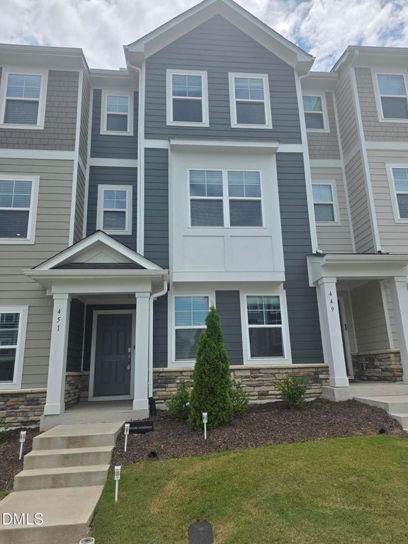 451 Carolina Springs Boulevard, Apex, NC 27539