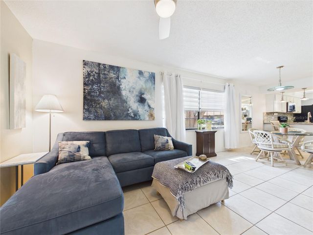 13250 RIDGE ROAD 9-8, Largo, FL 33778