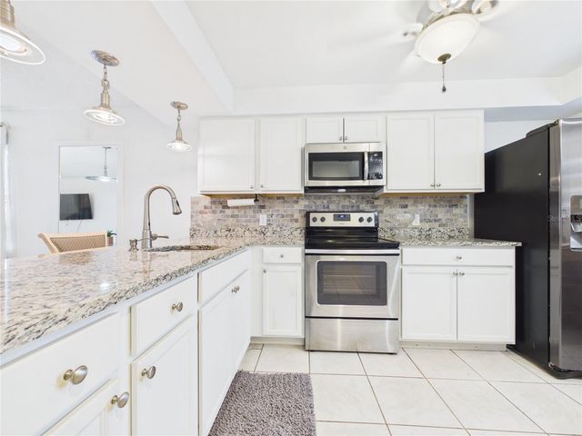 13250 RIDGE ROAD 9-8, Largo, FL 33778
