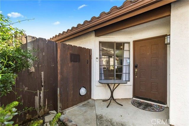 1258 Entrada Glen, Escondido, CA 92027