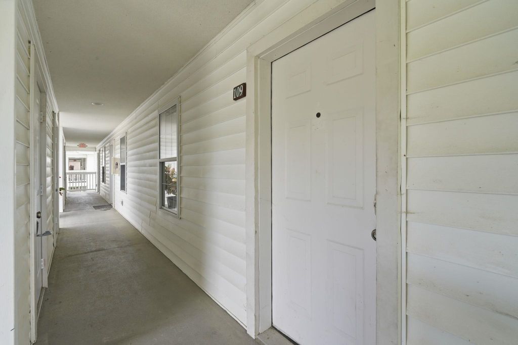 4257 Villas Dr Unit 109, Little River, SC 29566 — photo 2