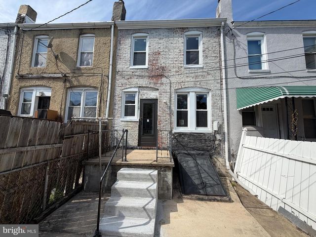 2631 LAURETTA AVE, Baltimore, MD 21223