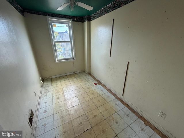 2631 LAURETTA AVE, Baltimore, MD 21223