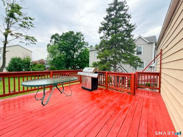 6 Fifth Street, Danbury, CT 06810