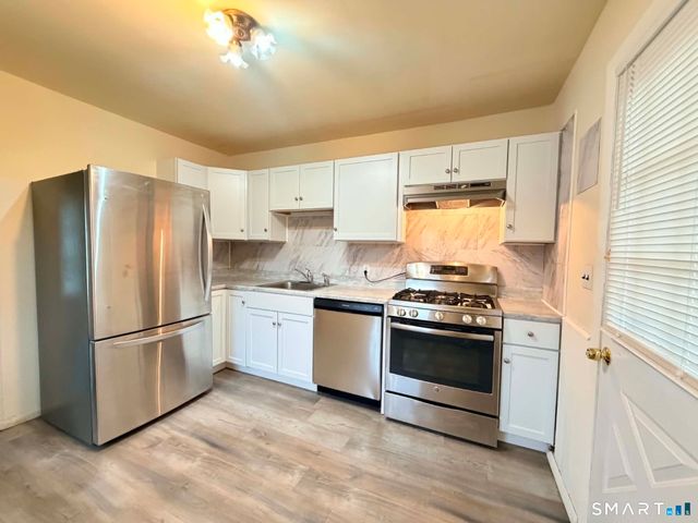 6 Fifth Street, Danbury, CT 06810