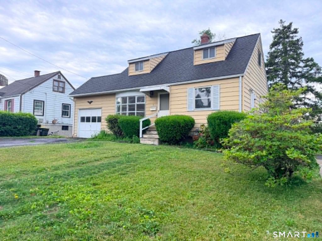 6 Fifth Street, Danbury, CT 06810