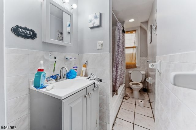 455 4Th Ave, Newark City, NJ 07107