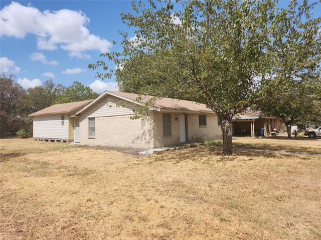 207 Jester Street, Coolidge, TX 76635