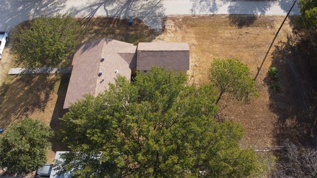 207 Jester Street, Coolidge, TX 76635