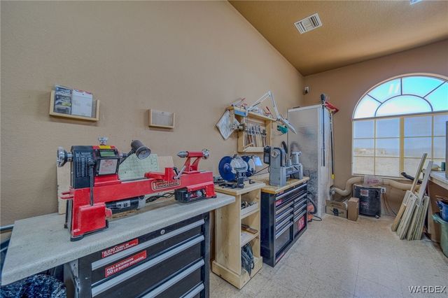 2385 Monterrey Lane, Bullhead City, AZ 86442