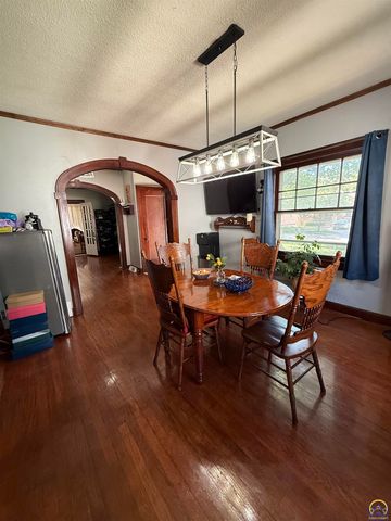 1516 West ST, Emporia, KS 66801