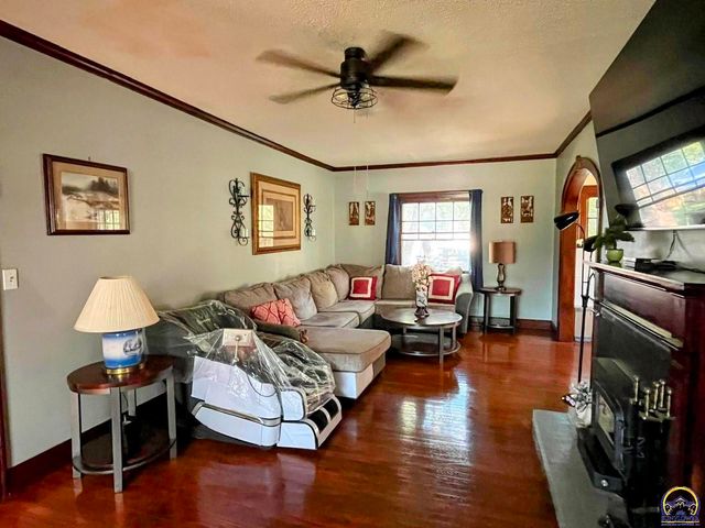 1516 West ST, Emporia, KS 66801