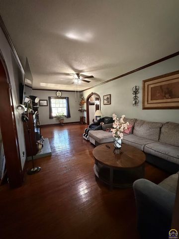 1516 West ST, Emporia, KS 66801