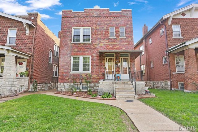 4632 Loughborough Avenue, St Louis, MO 63116