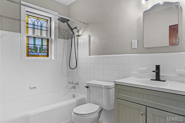 4632 Loughborough Avenue, St Louis, MO 63116