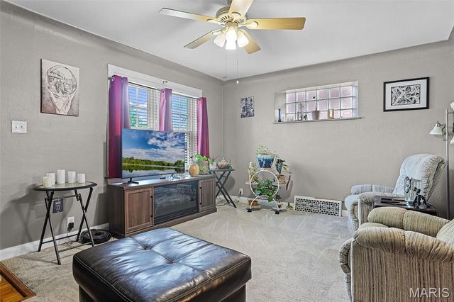 4632 Loughborough Avenue, St Louis, MO 63116