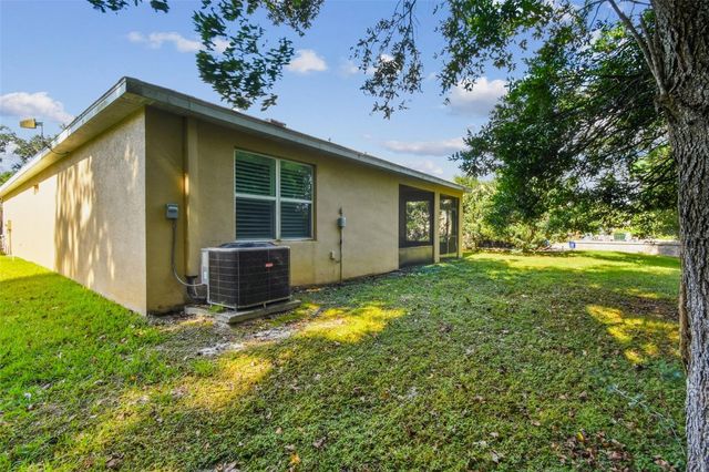 12322 EASTPOINTE DRIVE, Dade City, FL 33525